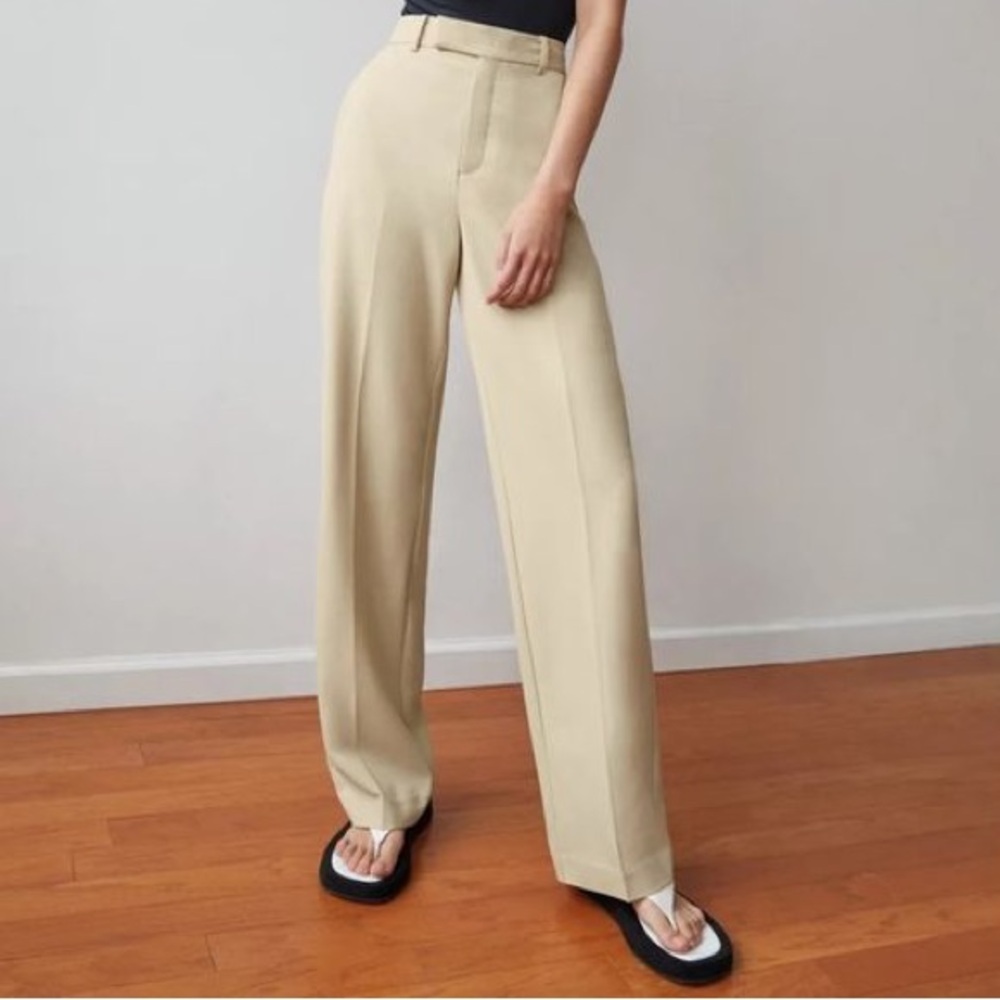 Aritzia Babaton Agency Pant in Beige High Rise Straight Leg Trouser Size 8